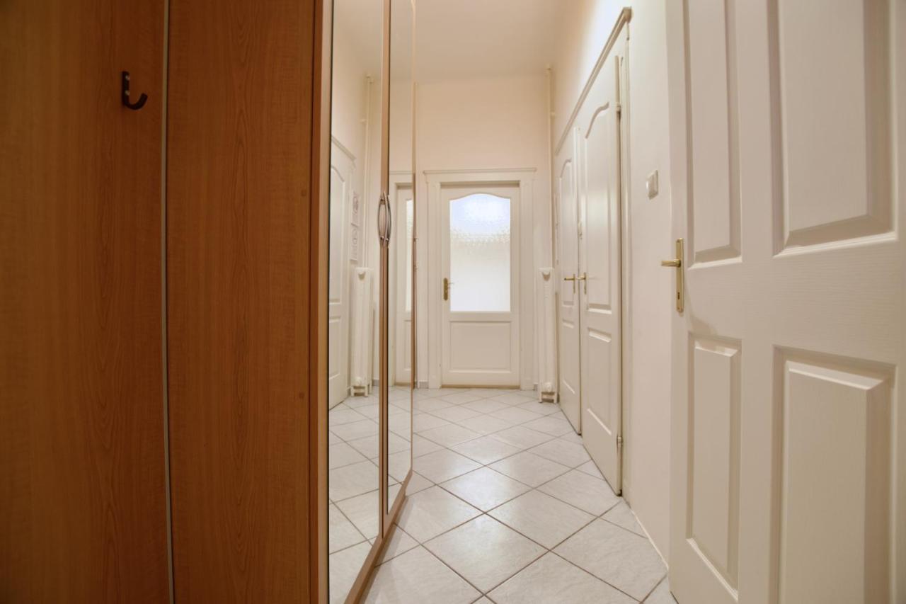 Standard By Hi5 - Dessewffy 2 Bedroom * Budapeszt